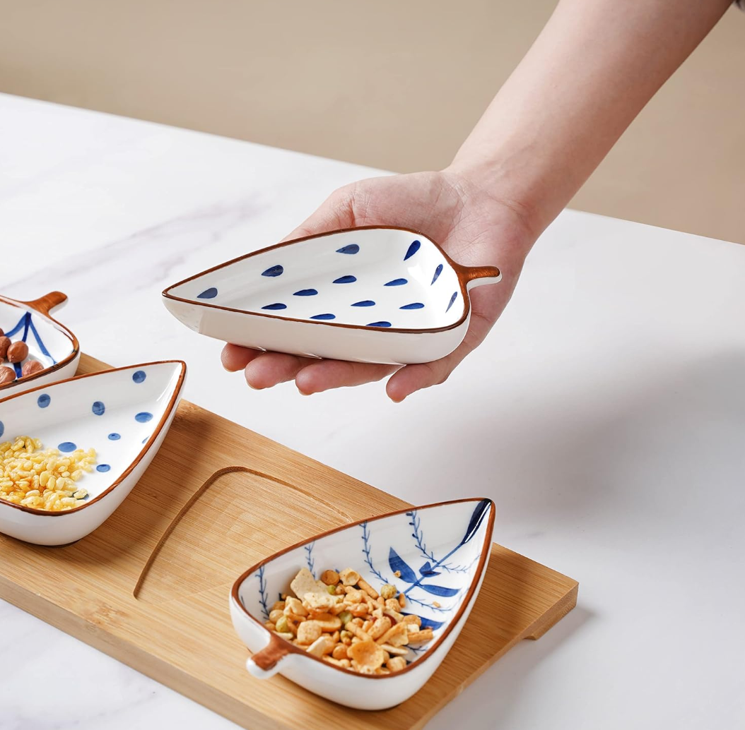 4 Small Leaf-Shaped Plates with 1 Wooden Tray